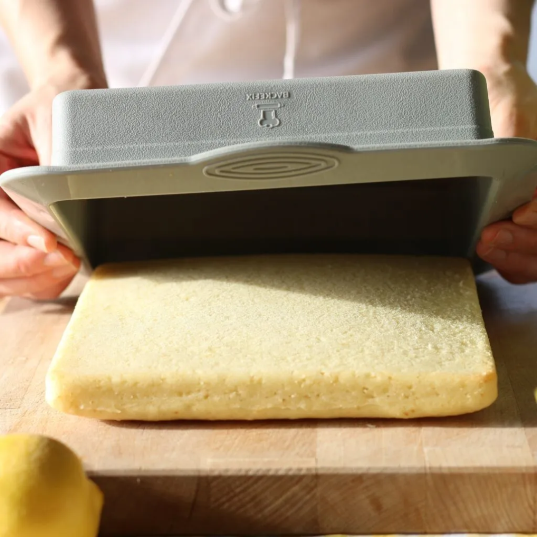 BACKFORM QUADRATISCH